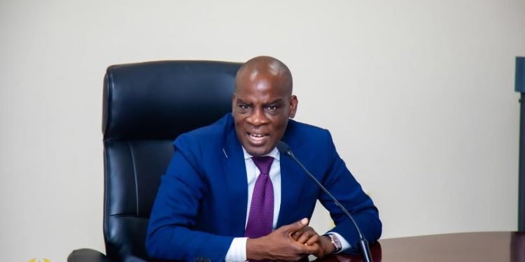 Education Minister Calls for Stronger Reading Culture Among Ghanaian Students