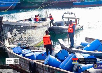 Ghana Navy foils major illegal fuel bunkering operation along Volta Coast